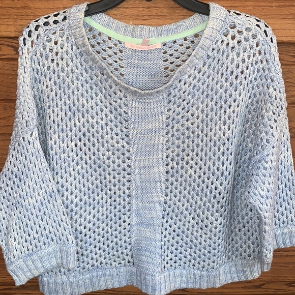 Victoria’s Secret Beach Crop Sweater - Picture 8 of 8